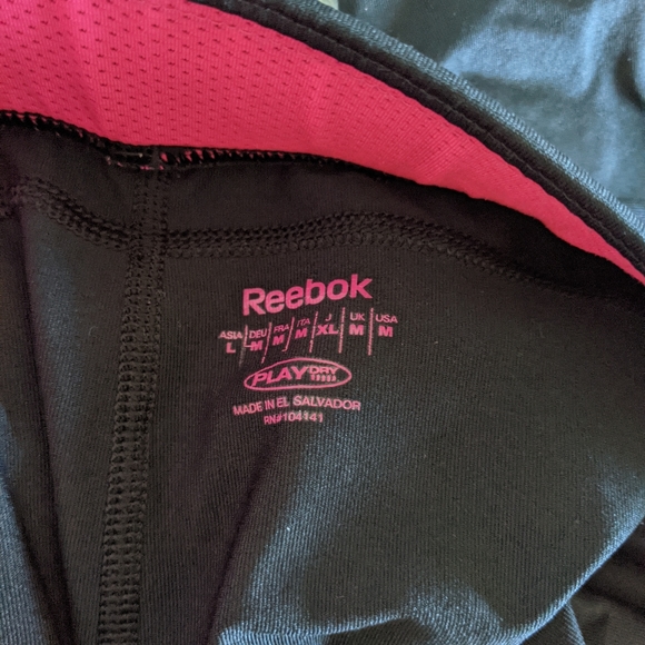 🔥 Reebok Leggings - Picture 3 of 4